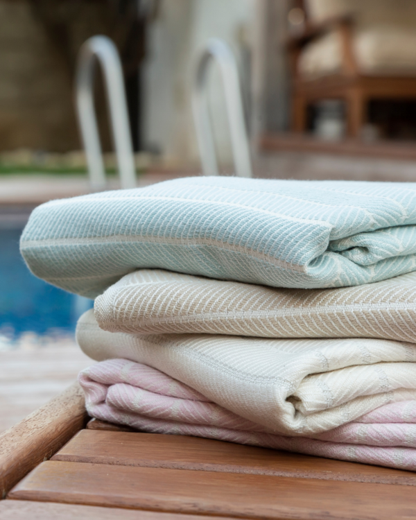 ILVA Turkish Hammam Towel, Spa & Sauna Towel / Made of Bamboo and Cotton - White