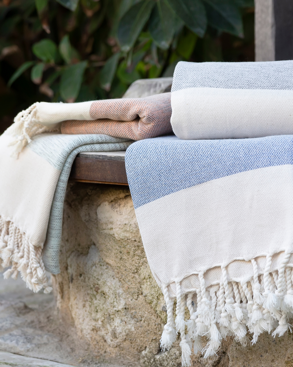 MANOLIA Beach Towel, Turkish Bath Hammam Towel, Spa & Sauna Towel - Grey