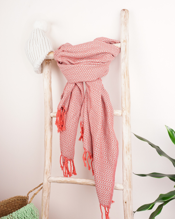 SAMOS Turkish Cotton Scarf Hammam Towel - Fuchsia / Beige